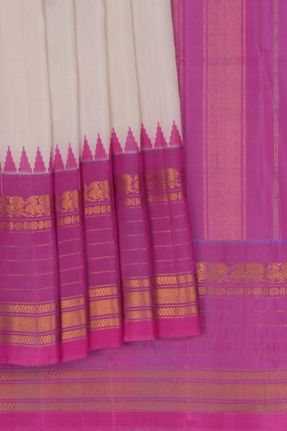 Image of Gadwal Silk Off-White Saree
